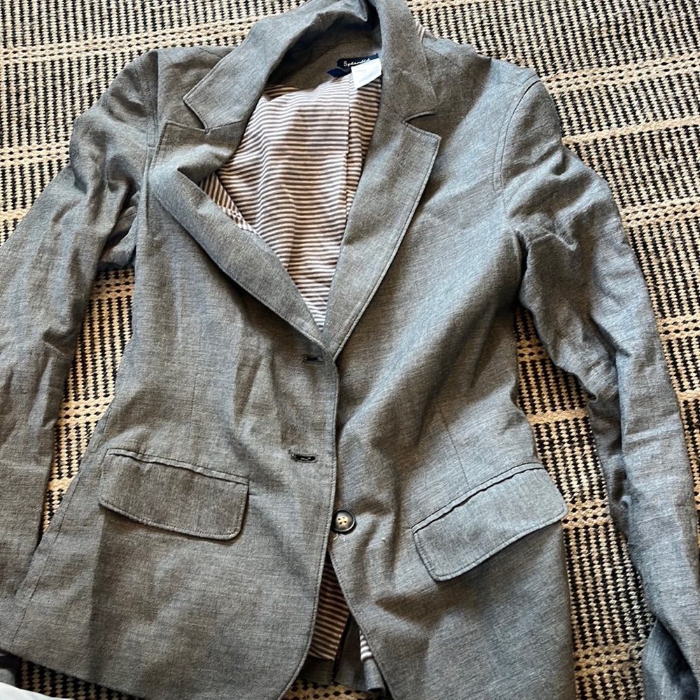 Splendid grey woman’s blazer size small perfect condition
